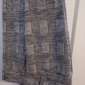 Jones New York Black and White Tweed Ella's Anle pants